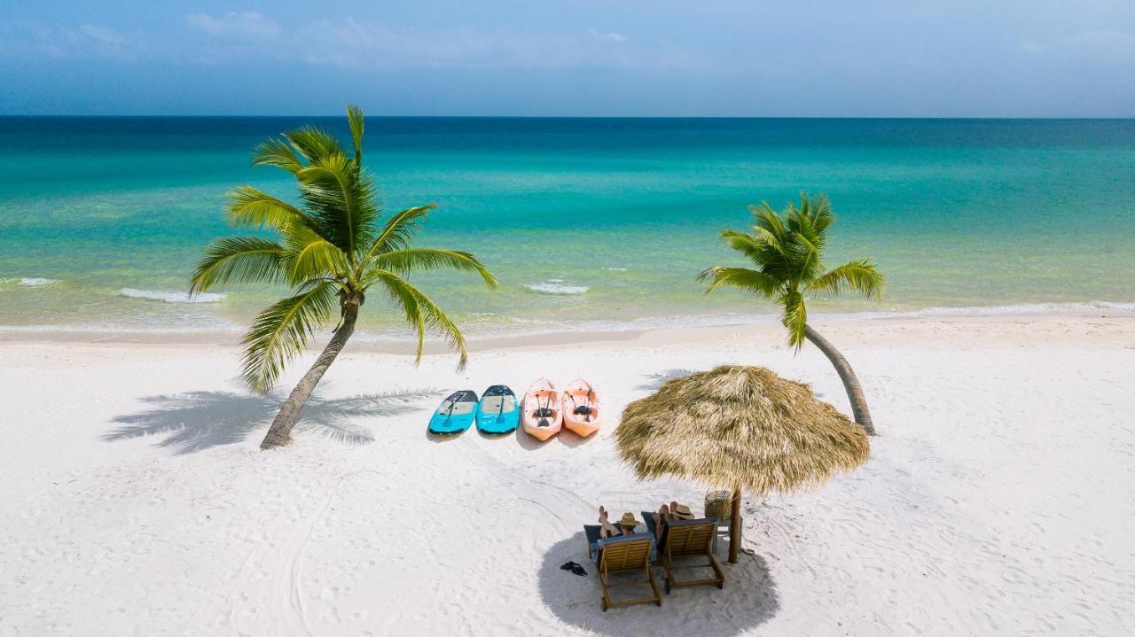 Hotel The Secret Garden Koh Rong Pagoda Beach Exterior foto