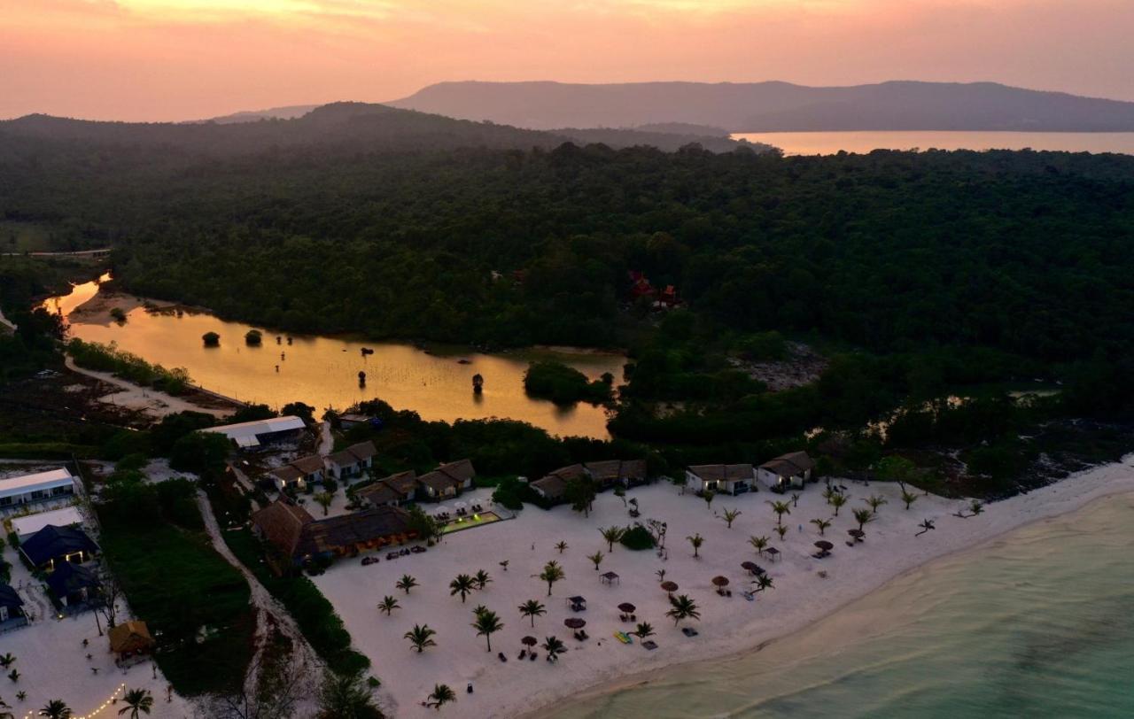 Hotel The Secret Garden Koh Rong Pagoda Beach Exterior foto